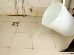 卫生间免敲砖防水